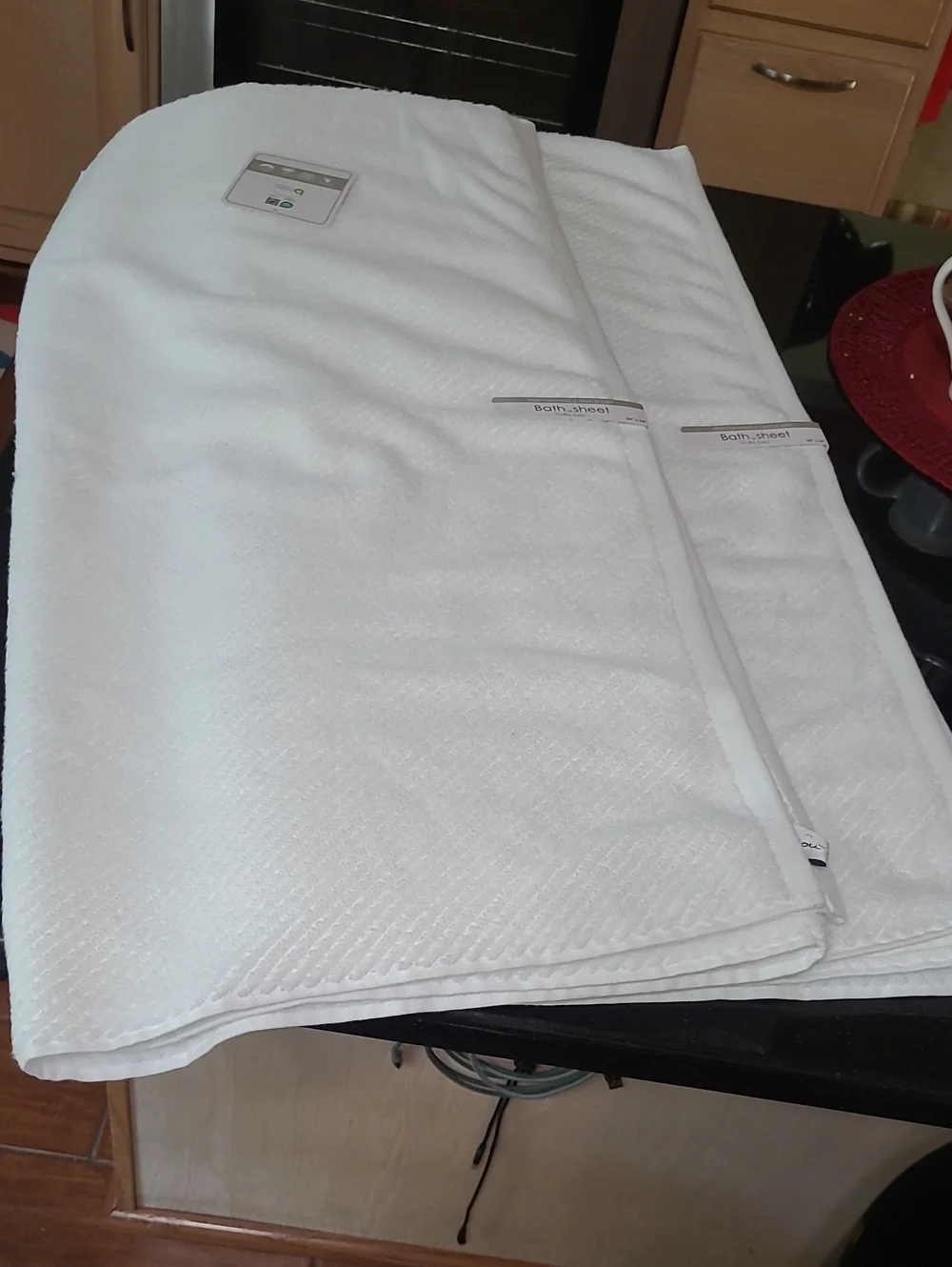 Truly Lou White Bath Sheets - Soft Textured Cotton Set
